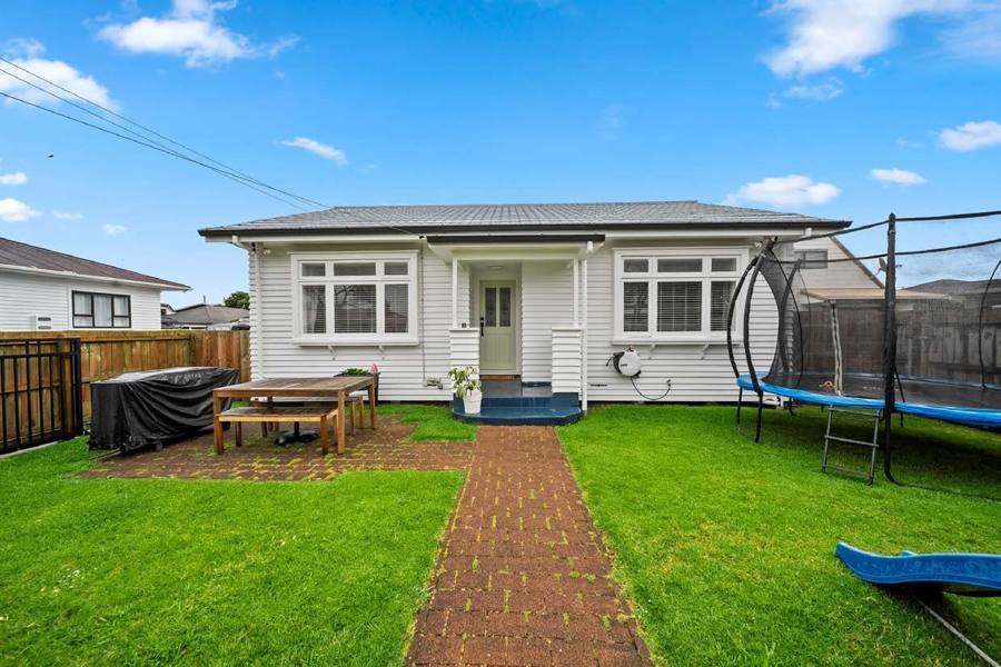 Sold: 1/31 Avis Avenue, Papatoetoe